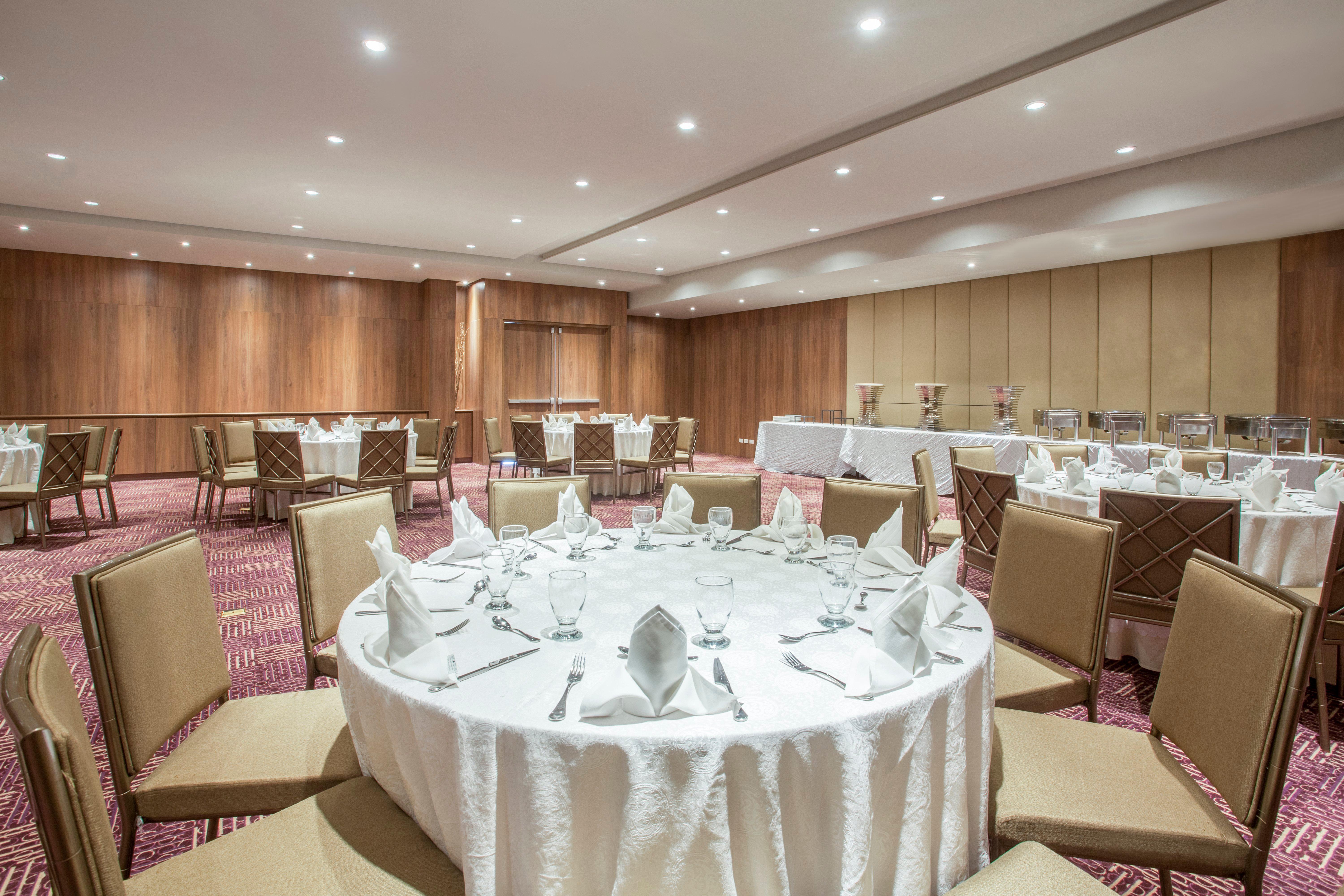Crowne Plaza Airport By Ihg Hotel Tocumen Exterior photo